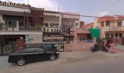 P u c Center