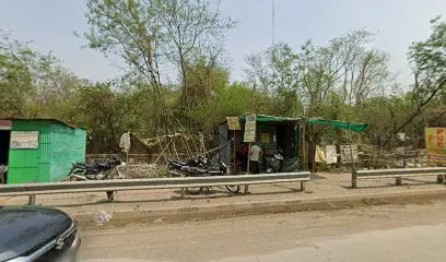 PUC CENTER NEAR AAL INDIA RADIO OPPOSITE ROYAL WEDDING LOWN KAMPTEE ROAD