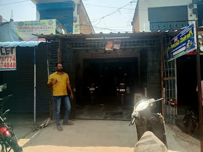 శ్రీ శ్రీనివాస మోటోర్స్