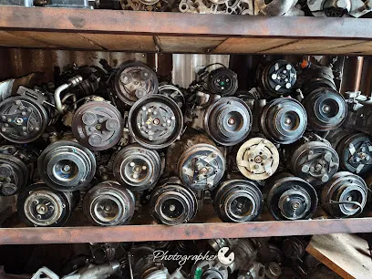 Afzal Gunj khan&Brothers Old Car Parts
