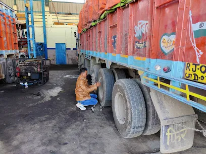 Gayatri Motors - Mandsaur