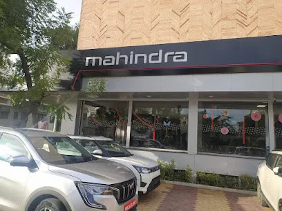 Mahindra Ratnapprabbha Motors - Adalat Road