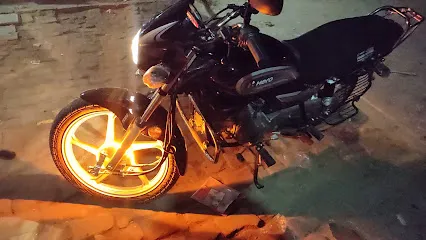 Malik auto parts