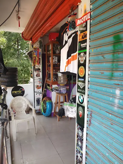 Moto Corner