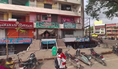 Prakash Auto Spears