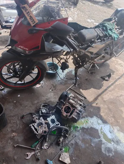 SMW SUPERBIKE SERVICES GARAGE