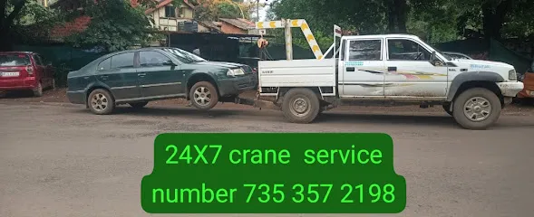 24x7 Towing Crane service