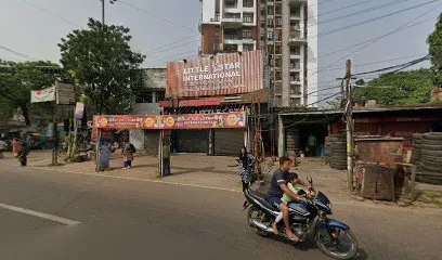 A. G. Tyre shop MD. Guddu and Abid