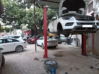 A One MoTor WorKs