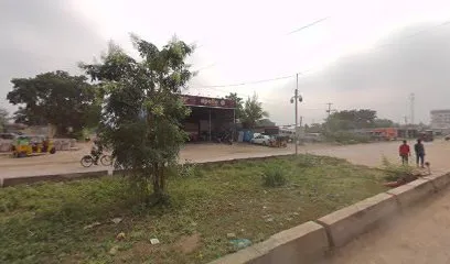 Apollo Tyres - Mahindra Tyres