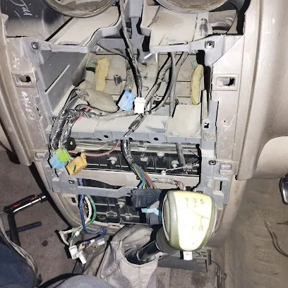 AUTO TECH MECHANIC
