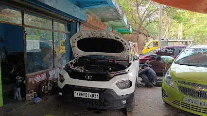 Berhampore Auto Centre (সিরাজদার গ‍্যরেজ)