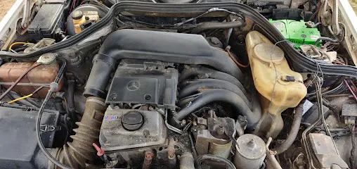CAR GARAGE