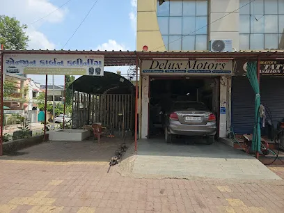 DELUX MOTORS VASTRAL