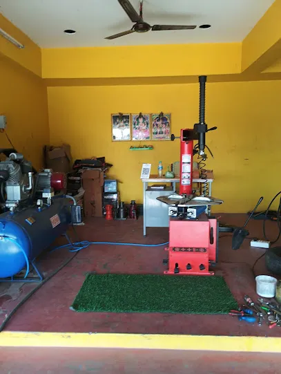 Dousik tyre world