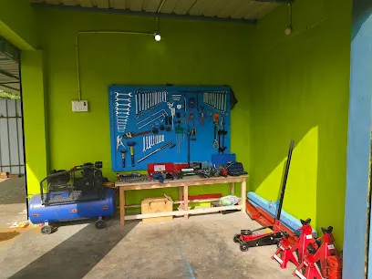 DR Mechanic shop