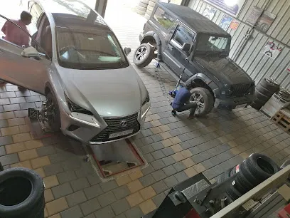 DUBAI WHEELS