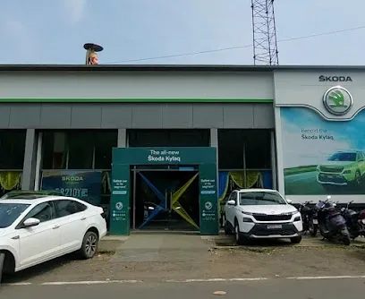 Frontier Škoda Showroom
