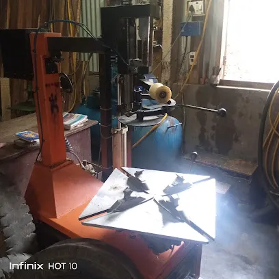 Gita Tyre And Pump House