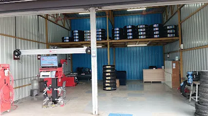 Good Wheel Tyres and Battery