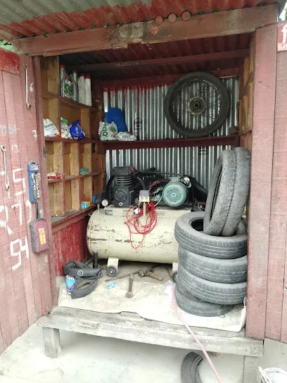 Hariom tyre shop tyre puncture