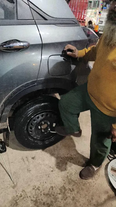 Hp petrol pump tyre repair 24 hrs