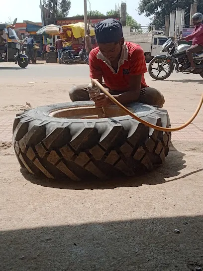 J B TYRES