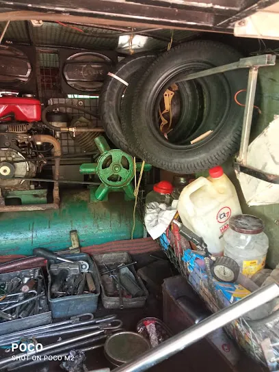 Jayan Mobile Tyre Puncture Works, Carithas (ജയൻ മൊബൈൽ ടയർ പങ്ചർ വർക്ക്സ്, കാരിത്താസ് )