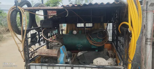 Khaleel Mobile tyre puncher shop