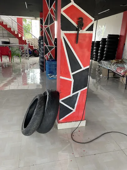 LAST CHANCE TYRES