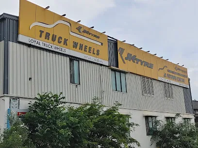 Loyal Auto World - New tyre , alignment, retreading , Nitrozen etc