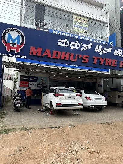 MADHU'S TYRE HOUSE ಮಧು'ಸ್ ಟೈರ್ ಹೌಸ್ Tyre Park