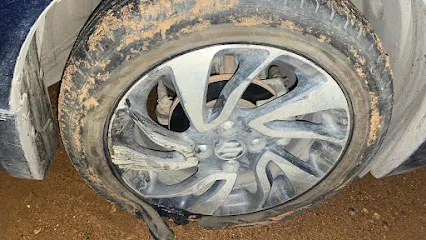 Madina Traders & Tyre works