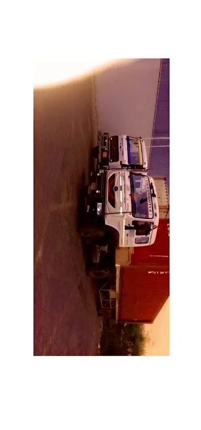Madras Tyre warkas