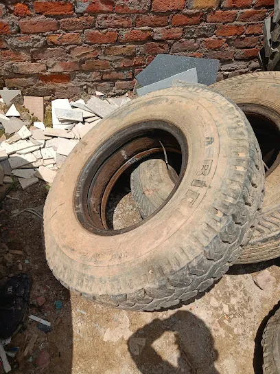 Mahesh Tyre shop