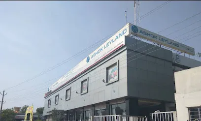Mahindra Automotive Manufacturers - SUV & Commercial Vehicle Showroom