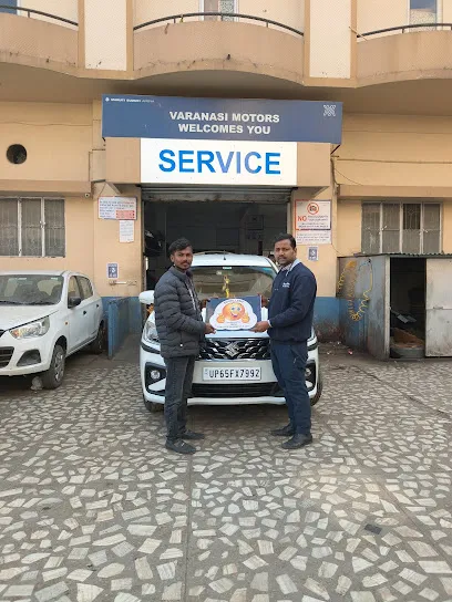 Maruti Suzuki ARENA (Varanasi Motors, Varanasi, Andhara Pull)