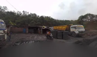 MM Ansari tyre repairing workshop