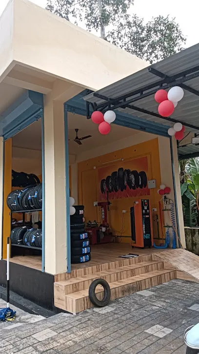 Moran Elias tyres