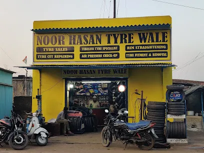 Noor Hasan Tyre Wale