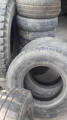 Om Ji Tyre Workshop