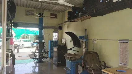 Om tyres