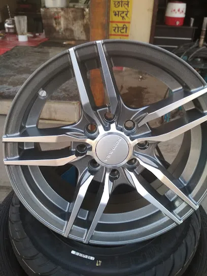 Performance tyres and alloy