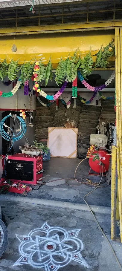 puncher & tyre service,பாஞ்சர் கடை & டயர் ஒர்க்ஸ்(SRIRAM TYRES)