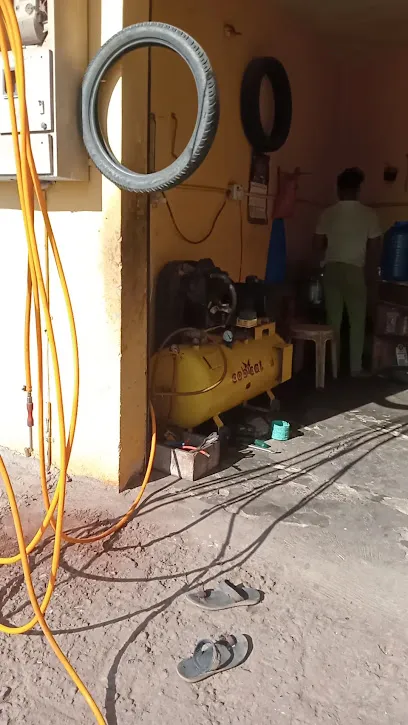 Puncture shop and air