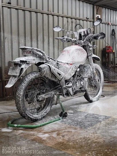 RANGER'S AUTO DETAILING AND WASHING CENTER