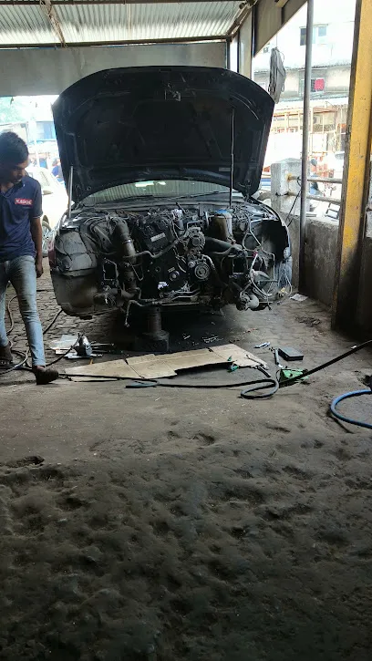 Ravi Soni car workshop