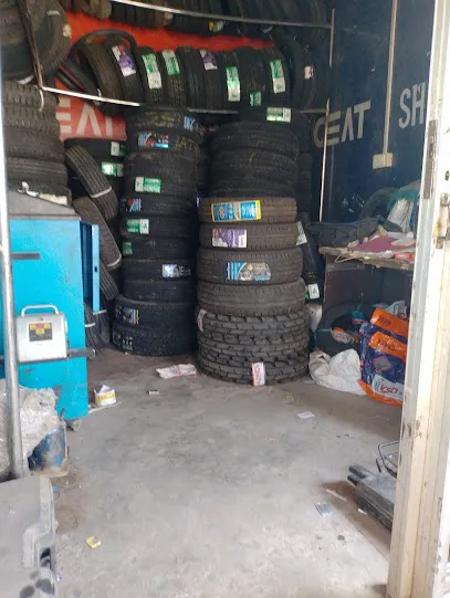 S k Tyres