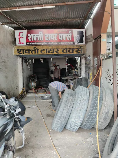 Shakti Tyre, Puncture Shop