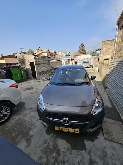 Snow white car wash & detailing ( car washing centre)